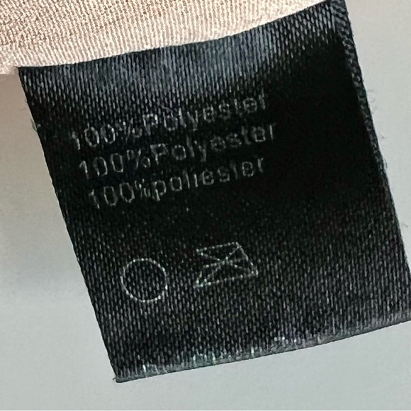 VONE Embroidered Floral Sleeveless Sheer Lelan Peplum Blouse—SZ. 6 - Picture 8 of 16